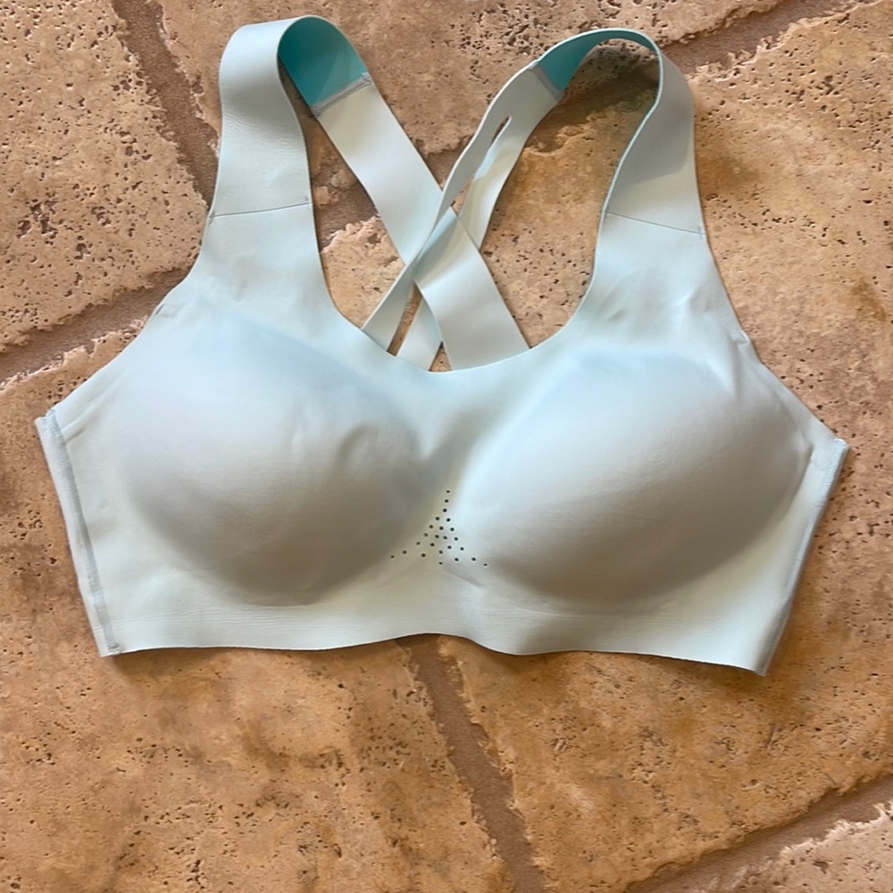 Women’s brooks running bra